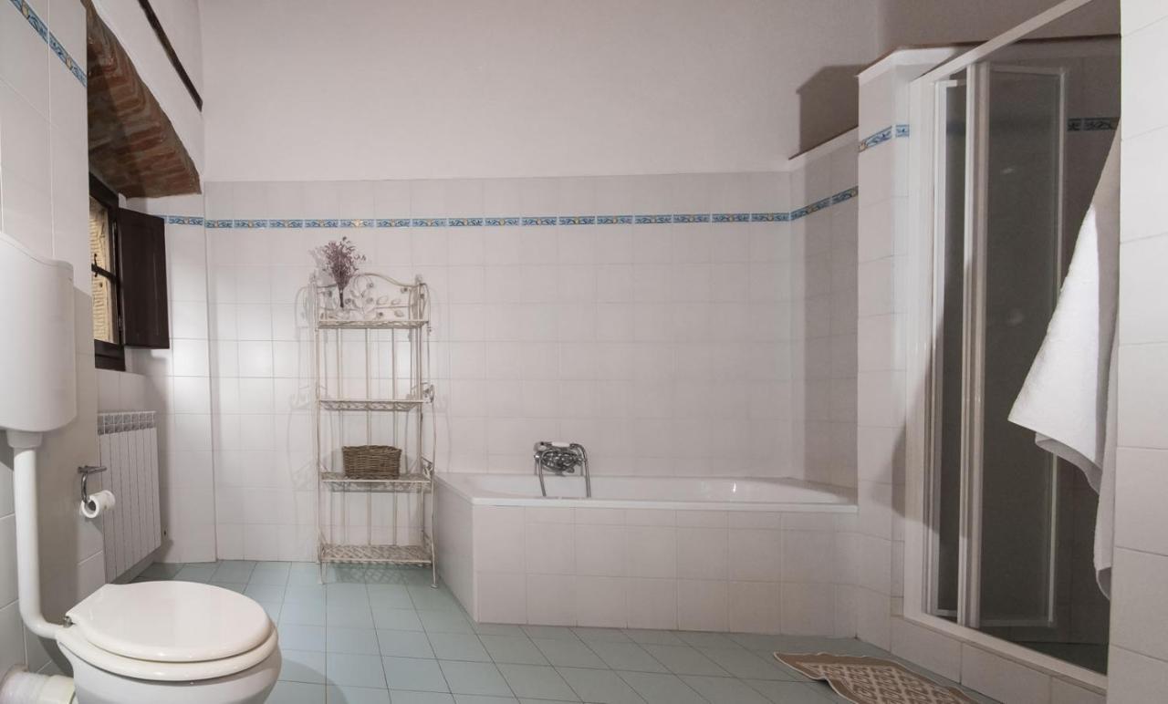 Апартаменти Casa Selvolini - Volpaia Радда-ін-К'янті Екстер'єр фото